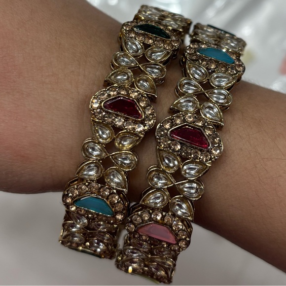 Multicolor Multistone bangles. Size small (2.6 size) - Picture 1 of 7